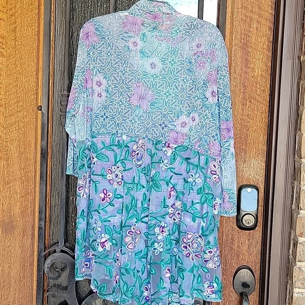 Floral Blue and Purple Women's 2 Piece Top - Picture 5 of 12